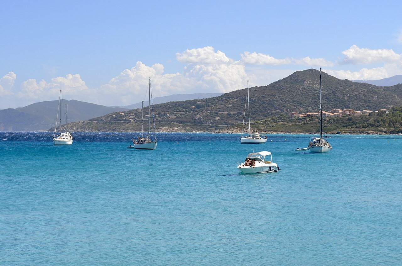Plage de l'Île-Rousse